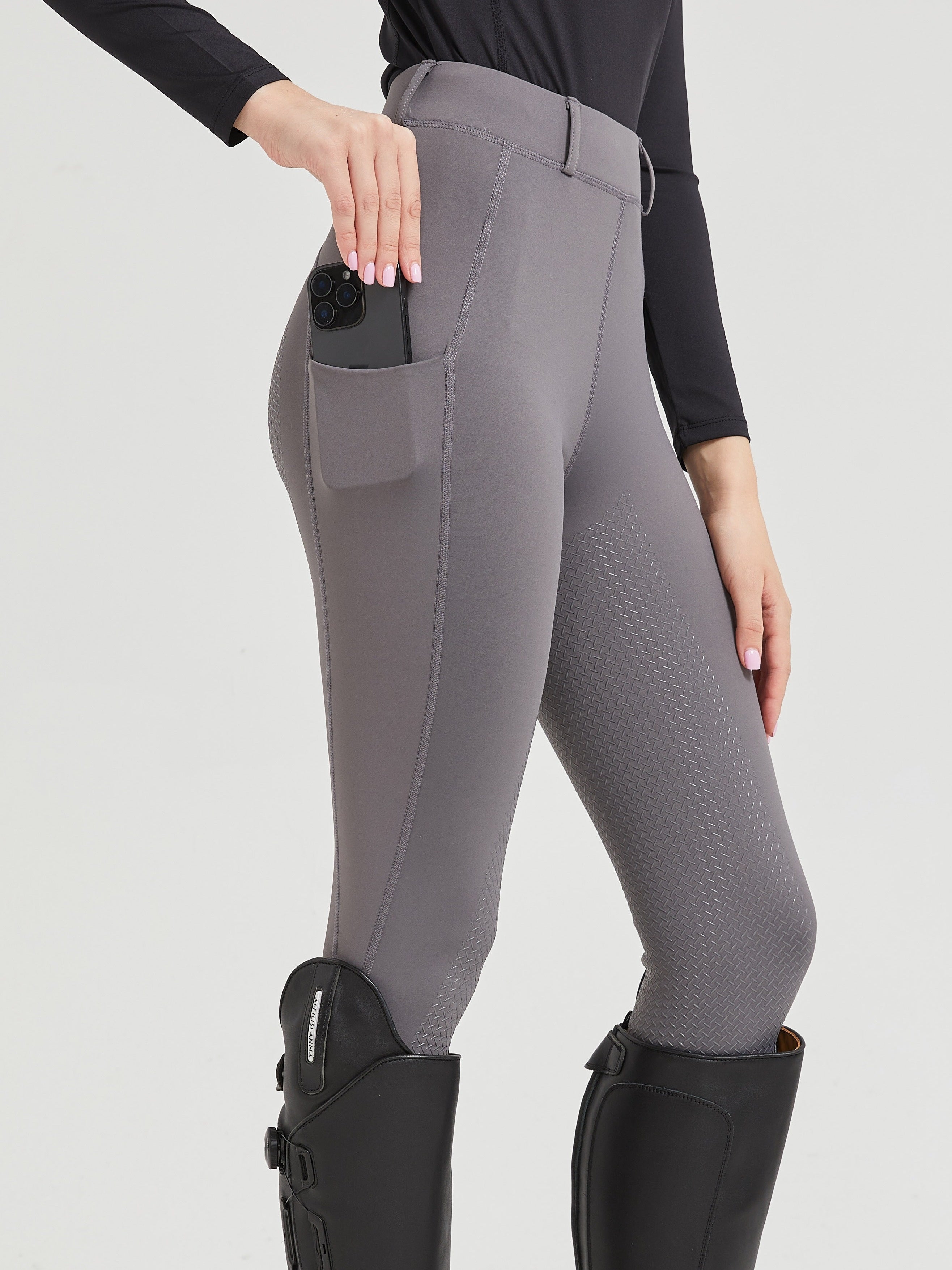 High-waisted Elastic and breathable riding pants