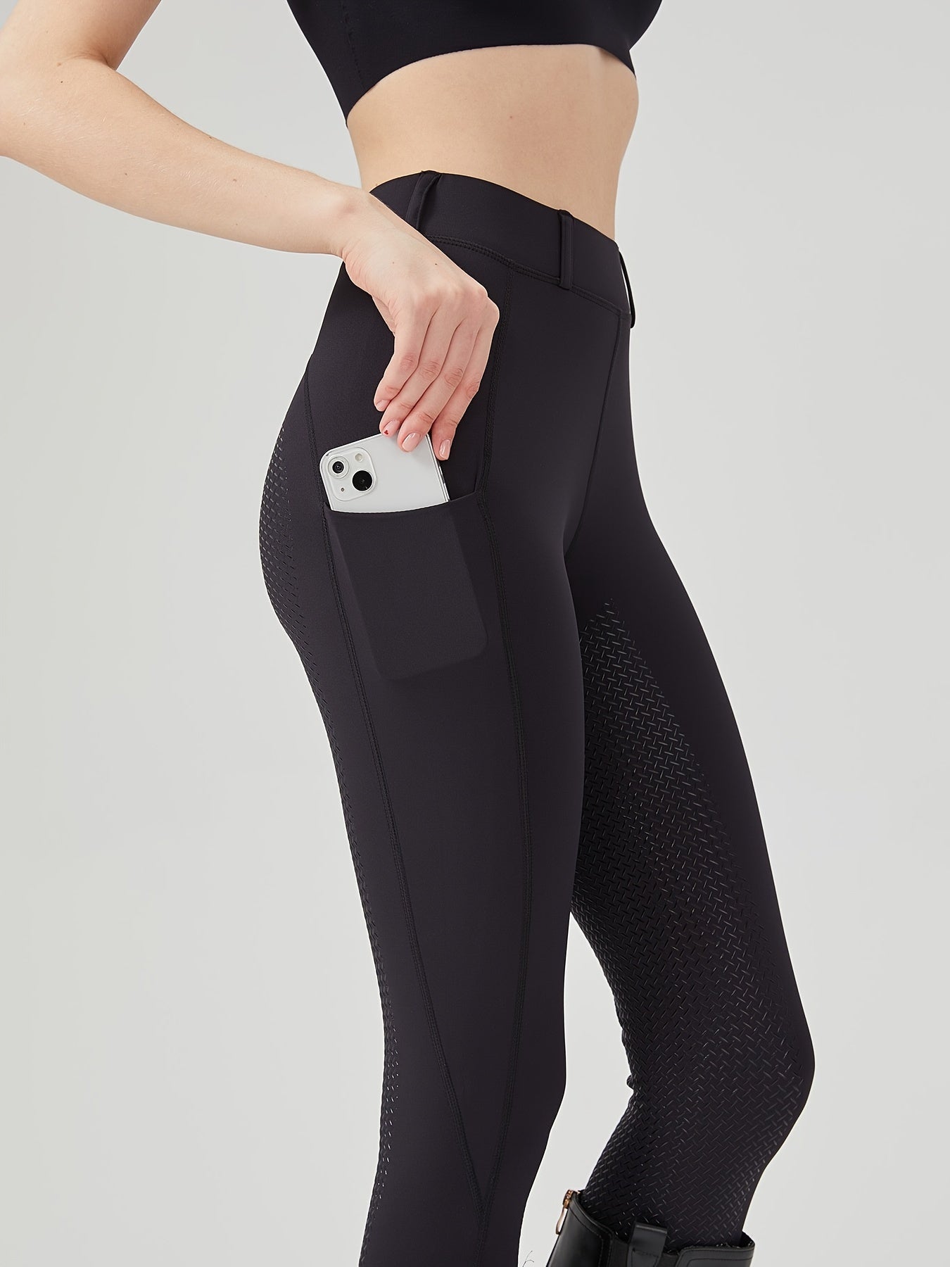 High-waisted Elastic and breathable riding pants