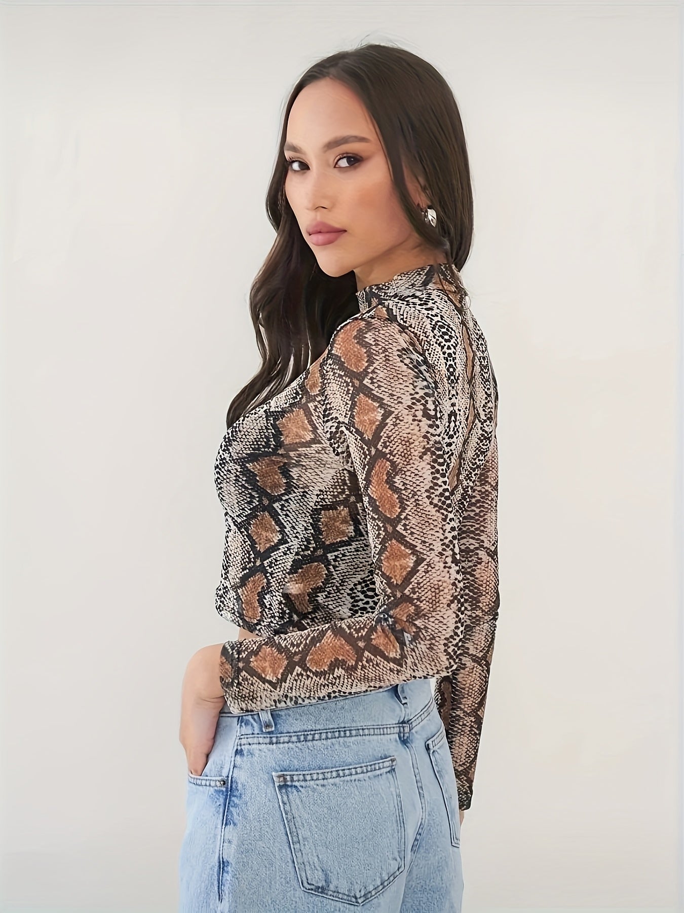 2025  women's snake print stretch mesh T T-shirt